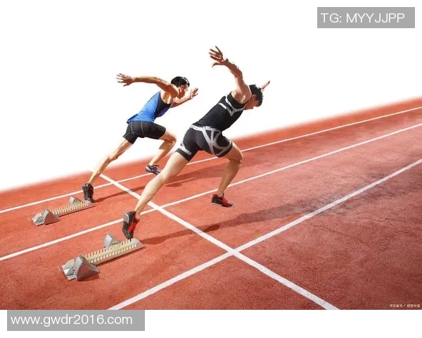 小人足球传奇：一位球星如何突破自我成为全球偶像